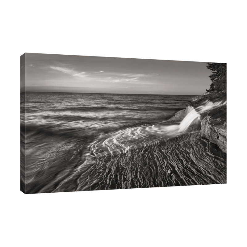 Toile tendue avec châssis «Pictured Rocks Michigan II BW» par Alan Majchrowicz, H 16 po x l 24 po x P 1,5 po