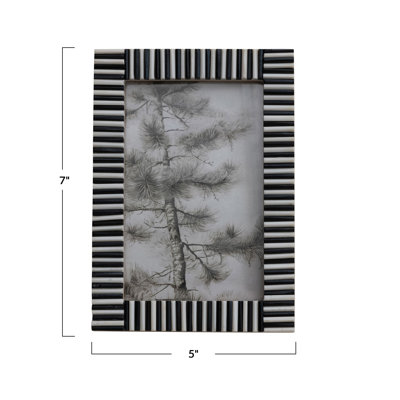Resin Ribbed Photo Frame