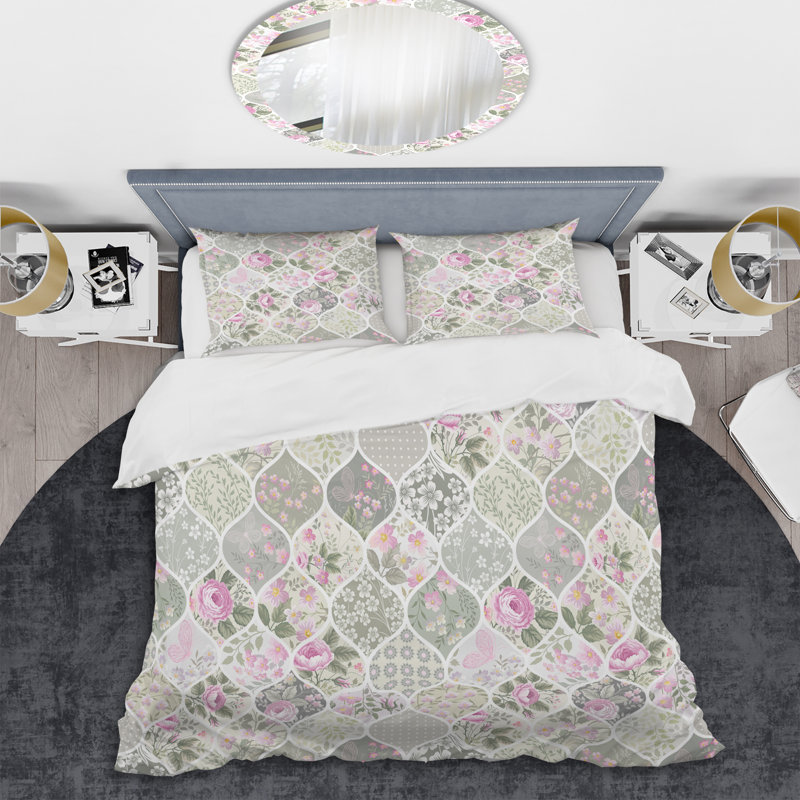 Pink Roses Patchwork - Abstract Duvet Cover Set - Microfiber Polyester, King Duvet Cover + 2 King Shams