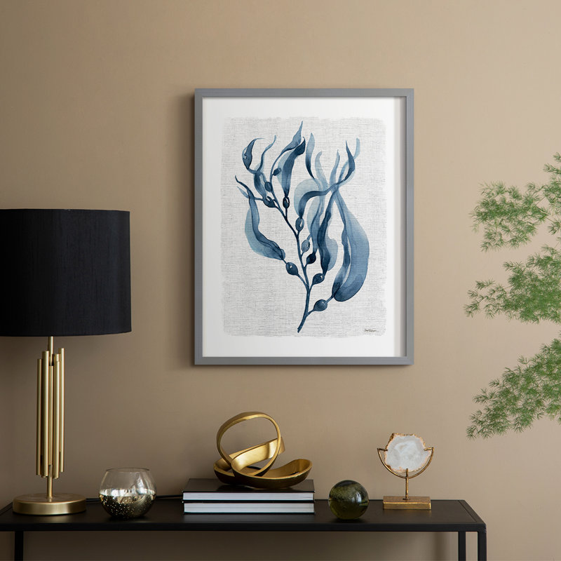 Reproduction encadrée bleu marine de varech I - bois massif, H 30 po x l 24 po, Gris