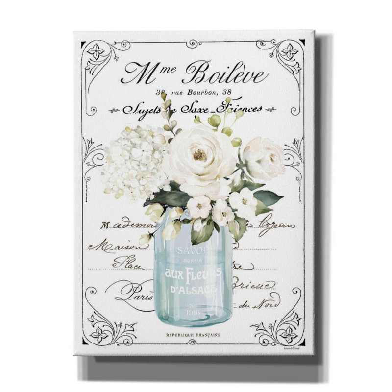 «French Bathroom Set II» par Lettered & Lined, estampe numérique sur toile, H 16 po x l 12 po x P 0,75 po