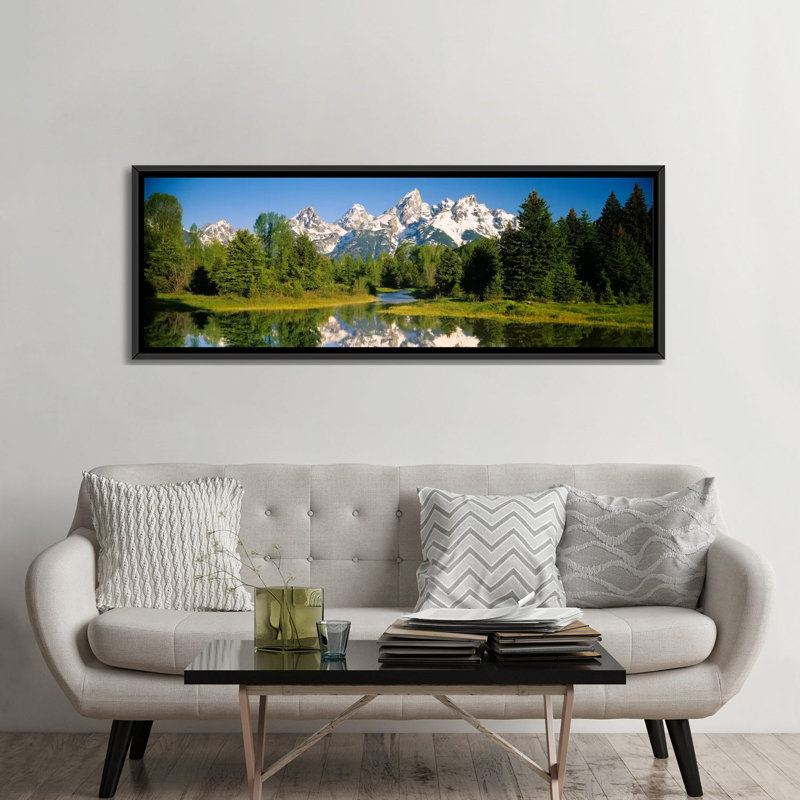 Reproduction de photo sur toile, H 12 po x l 36 po x P 1,5 po, Toile avec cadre noir