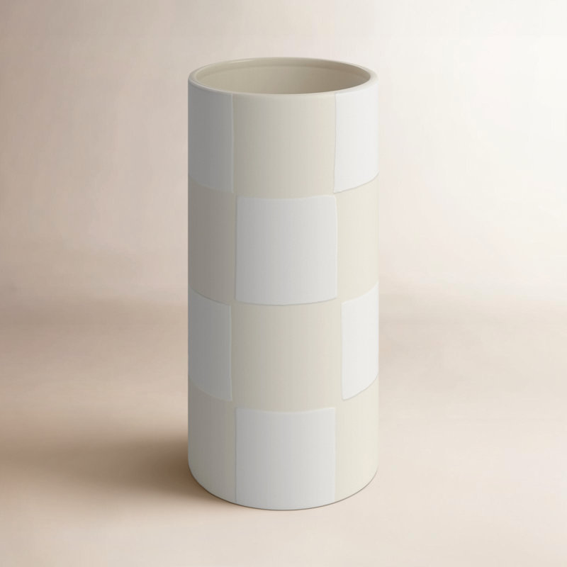 Vase de table Cleveland, Blanc cassé, H 8 po x l 4 po x P 4 po