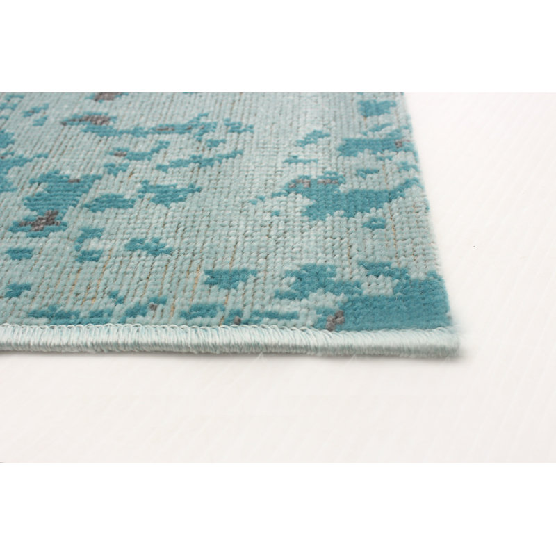 Accursio Oriental Indoor Rug, Rectangle 6'7" x 9'6"