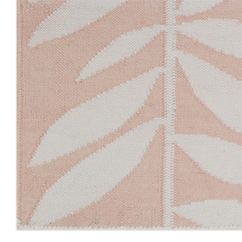 Floral Area Rug in Pink/Ivory, Runner 2'6" x 12'