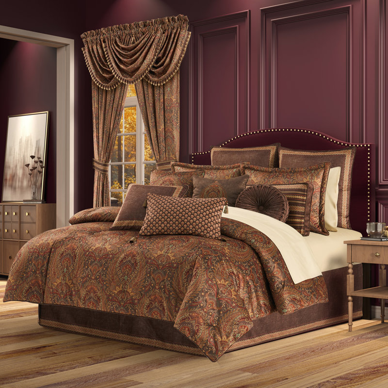 DESTINY - CHOCOLATE QUEEN 4PC. ENSEMBLE COMFONTER, Queen Comforter + 3 Additional Pieces