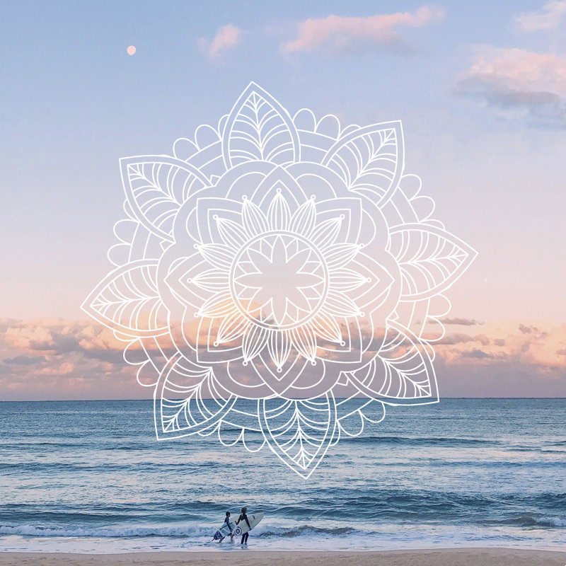 Mandala de surf Gale, H 36 po x l 36 po, Oui, Cadre doré simple