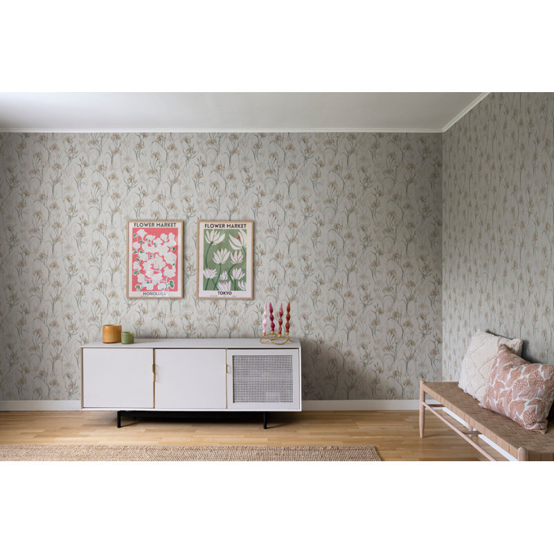 Huset I Solen Floral Wallpaper Roll, Powder Pink