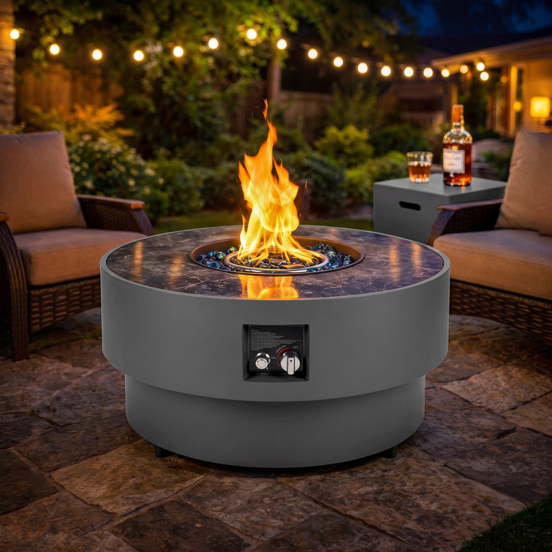 Table brasero ronde 2 en 1 au propane de 81 cm (32 po) avec couvercle pour réservoir, 50 000 BTU, grise.