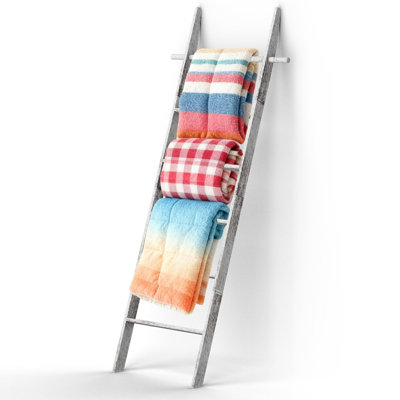 Farmhouse Wooden Blanket Ladder