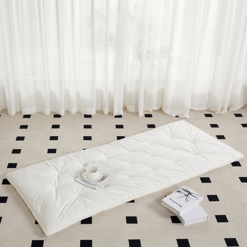 Housse de canapé réversible en fausse fourrure et en velours Latitude Run®, H 2,5 po x l 56 po x P 30 po, Blanc