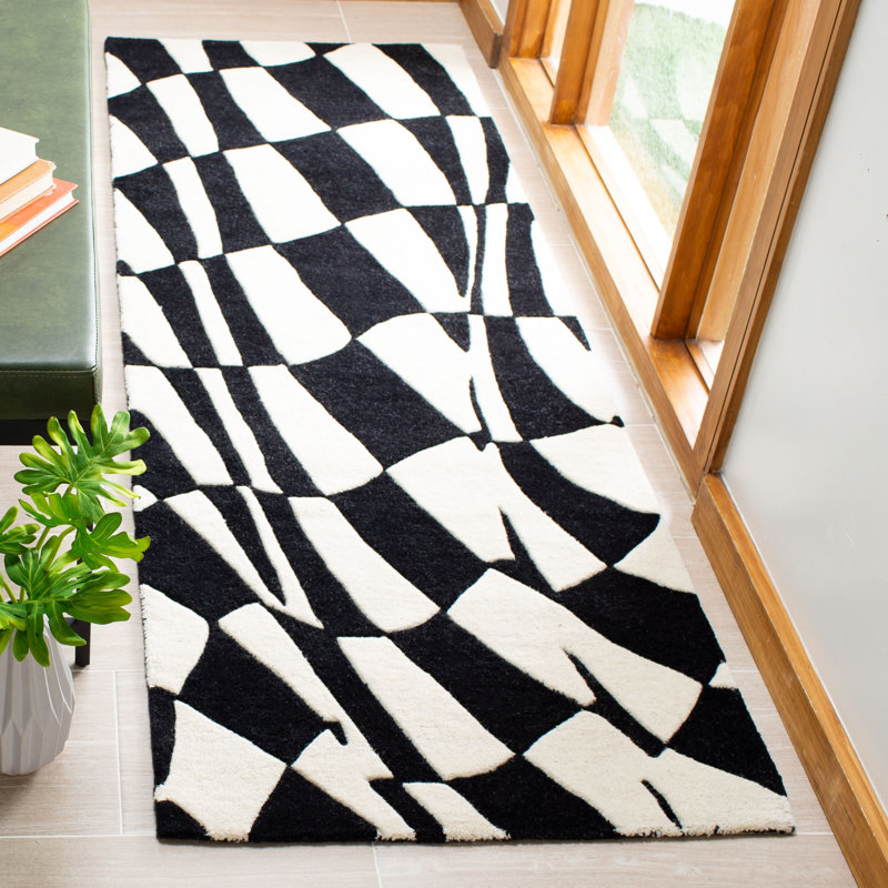 Amier Hand Tufted Wool And Viscose Geometric Rug, Runner 2'6" x 8'