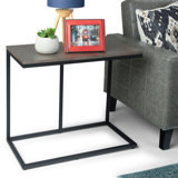 Table d'appoint en bois de manguier l 28 po avec structure en métal noir Ward