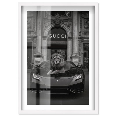 Décoration murale tendance Lion à la boutique de luxe Shadowbox par Notoriart, cadre blanc, 30 x 45