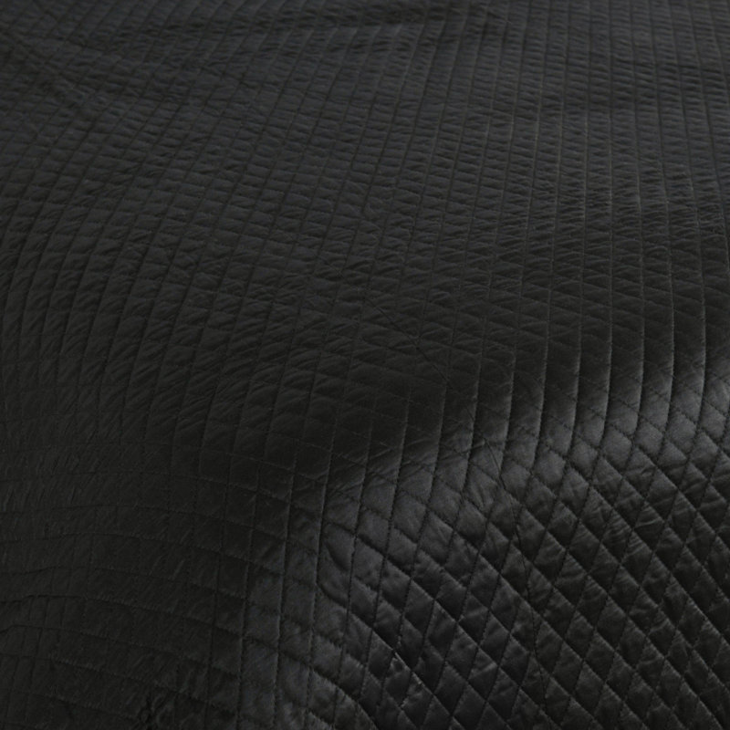 Winthrop Quilt, Queen Quilt, Black