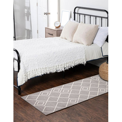 Tapis géométrique rectangulaire en polyester tissé à la machine 8 pi x 10 pi gris / blanc