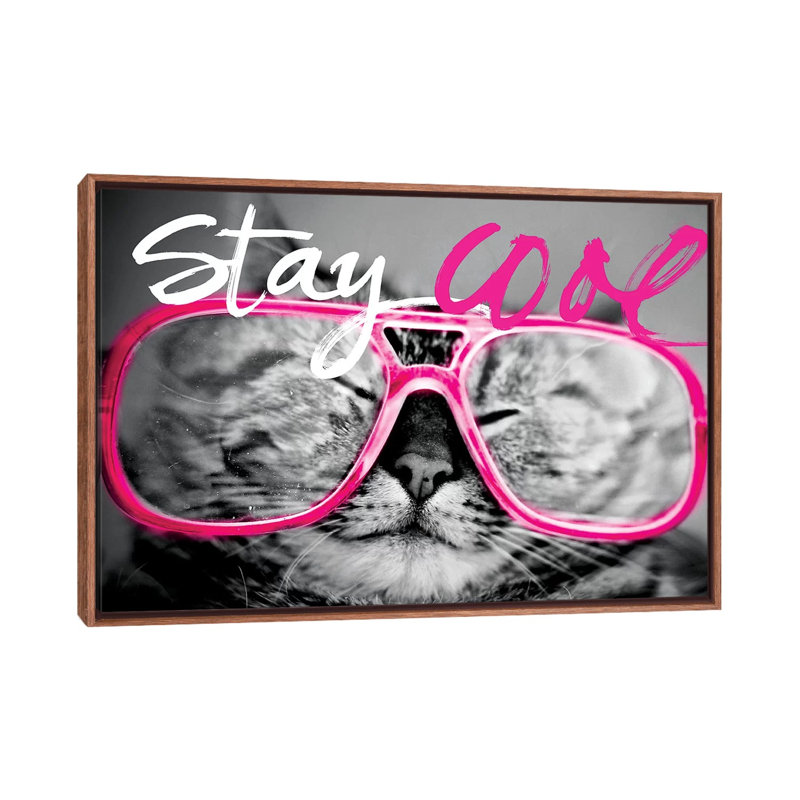 Stay Cool Cat - impression d'art graphique, H 18 po x l 26 po x 1,5 po, Toile avec cadre brun, Pas de tapis