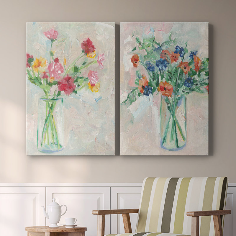 Painterly Soft Bouquet I - Toile tendue avec châssis de qualité supérieure - Prêt à être accroché, H 48 po x l 32 po
