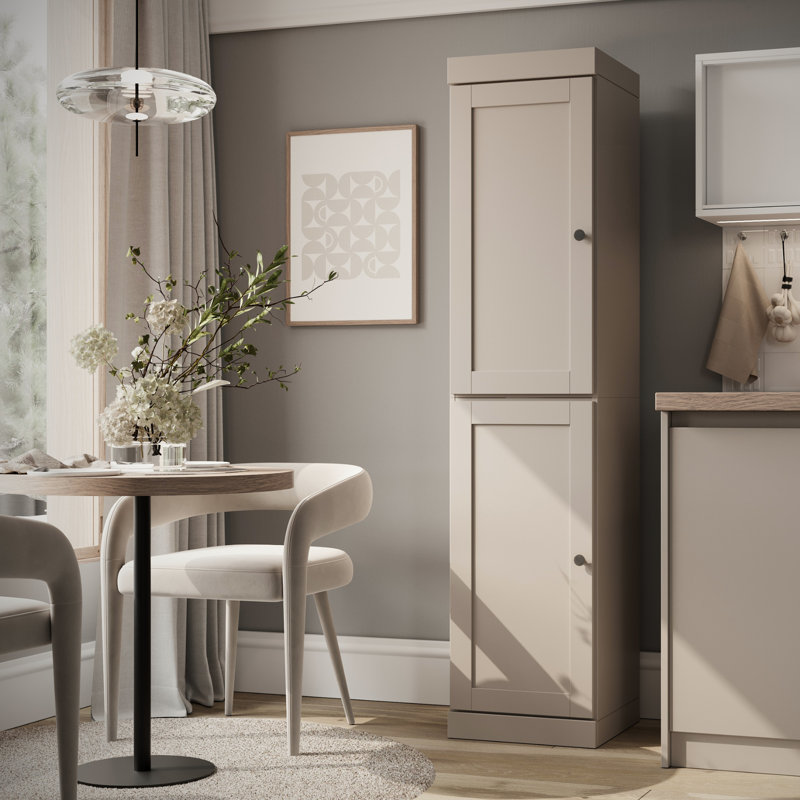 Garde-manger Palace 100% bois massif 16,5 po avec portes Shaker et tablettes réglables Palace Imports, Beige