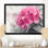 Simple hortensia rose dans un jardin monochrome I - hortensia, art mural