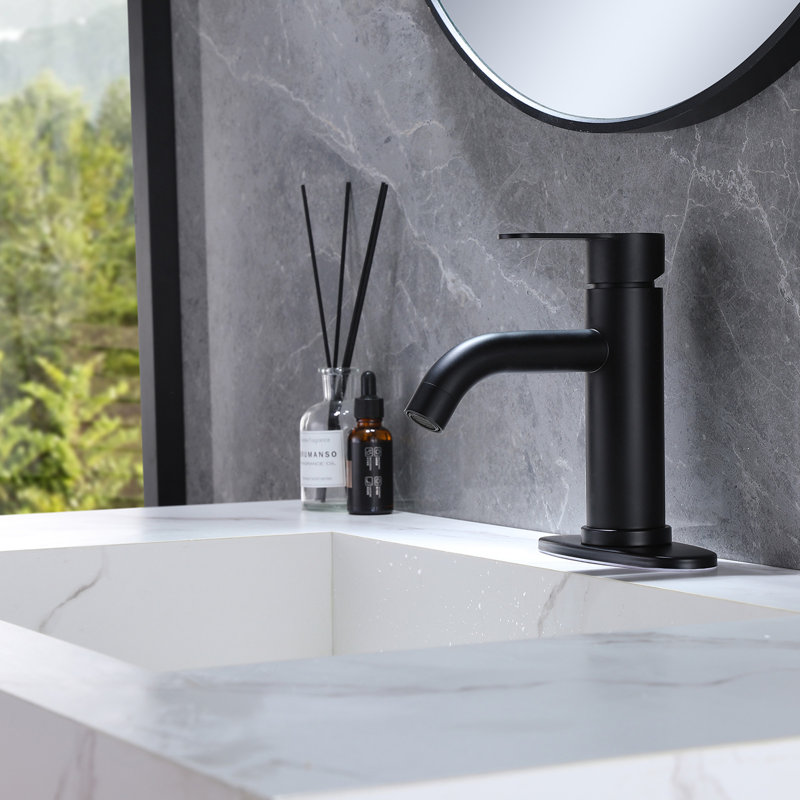 Single-Hole Single-handle Bathroom Faucet, Matte Black