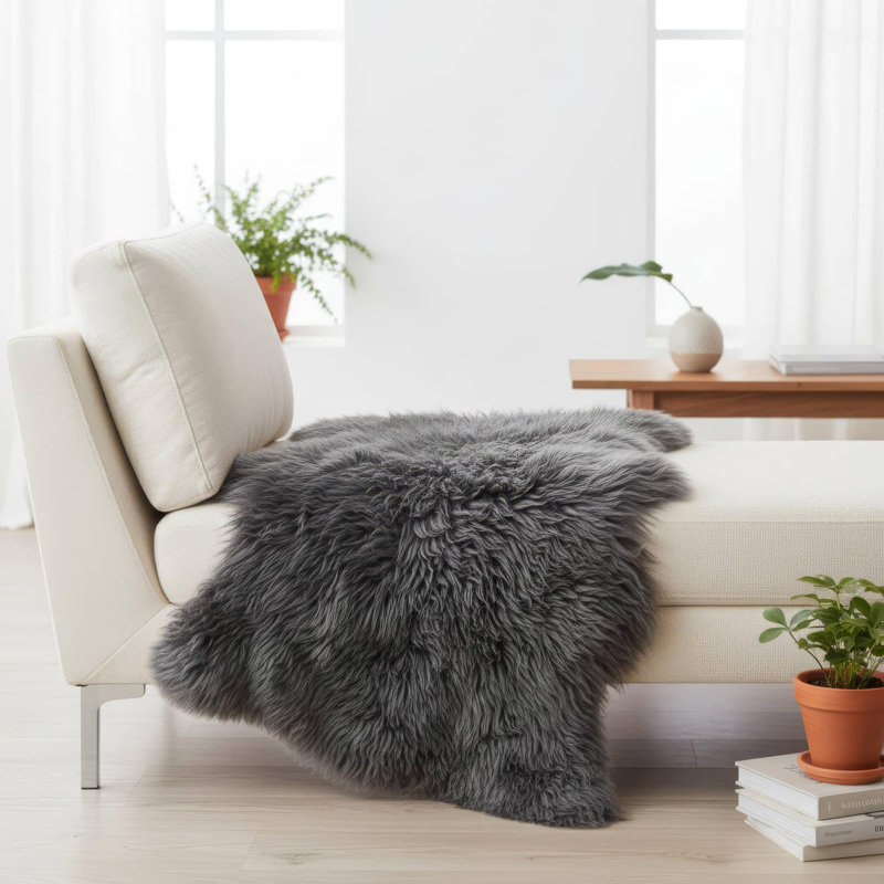Tapis gris en peau de mouton Bershire, Nouveauté 2 pi x 3 pi