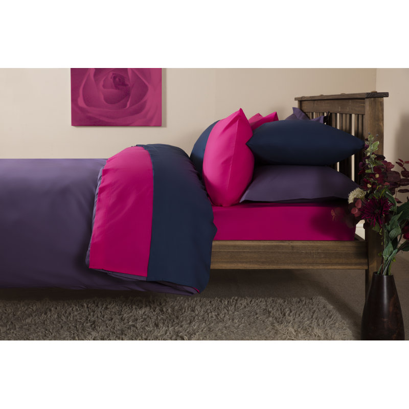 200 TC 50/50 Percale Polycotton Cotton Blend Pillowcase, Fuchsia