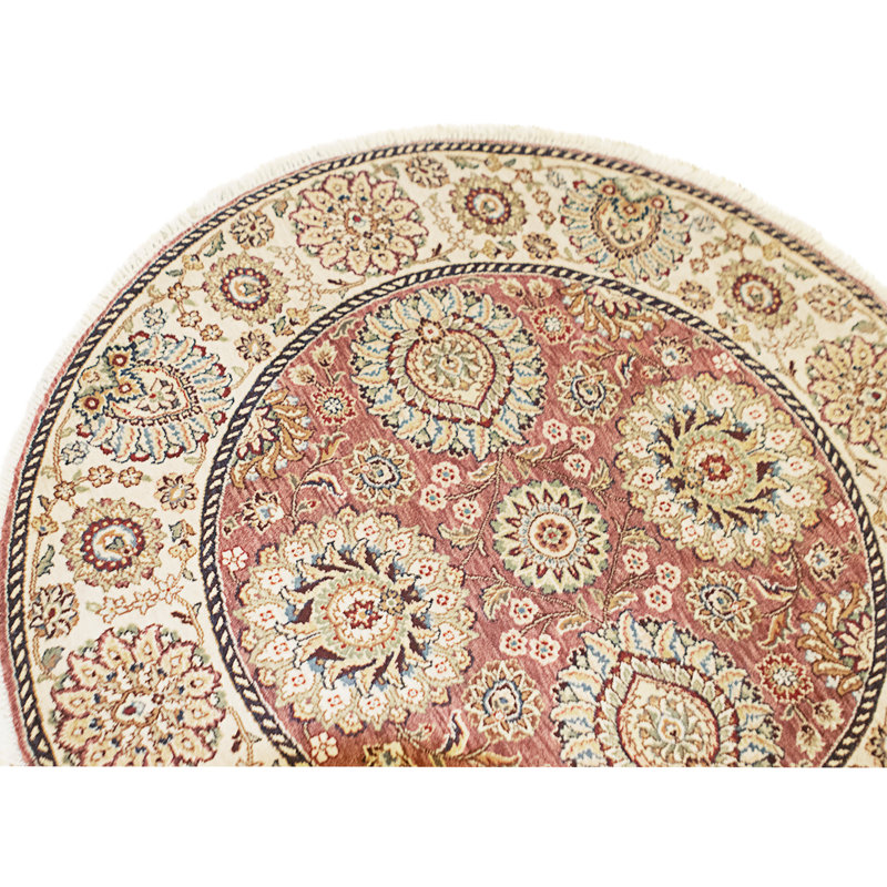 High-Quality Hand-Knotted Rose And Ivory Area Rug