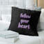 Housse pour oreiller de style tableau noir «Follow Your Heart»-1814655903-1806306542