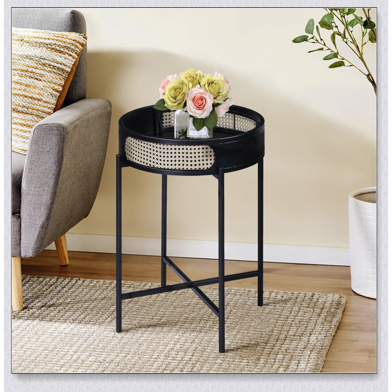 Table de bout Colson avec finition noire avec insert et rangement intégré, parfaite pour les intérieurs modernes et rustiques.