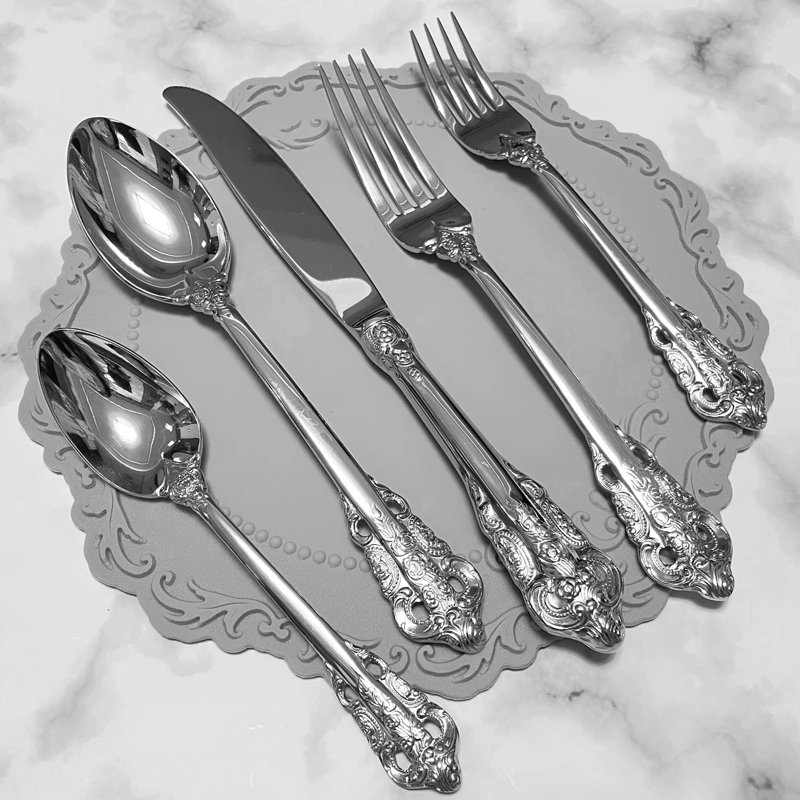 Ensemble de 4 fourchettes à gâteau en acier inoxydable, couverts polyvalents pour les desserts, les fruits, les apéritifs, les salades et les cocktails, accessoire de cuisine durable et élégant