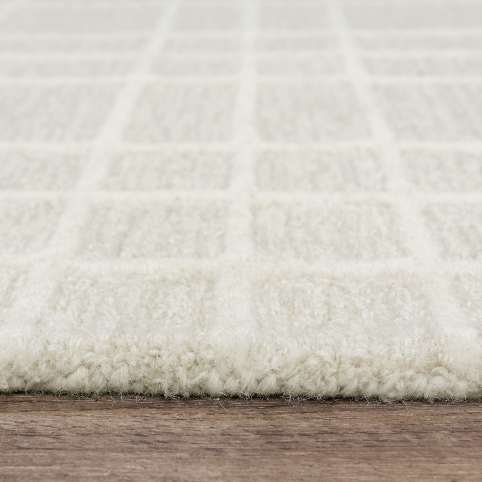 Alec White Hand-Tufted Plaid Wool Rug, Runner 2'6 x 8'