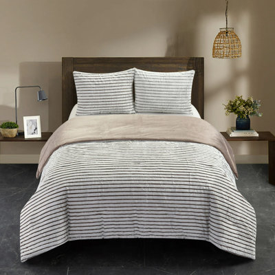 Dearfoams 3 Piece Comforter Set