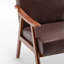 Chaise de salon au design élégant pour une ambiance douillette.-1712161020