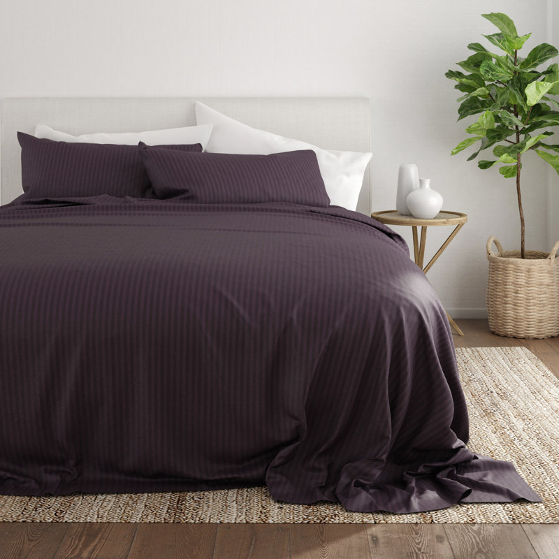 Ensemble de draps rayé et gaufré de quatre articles Becky Cameron, Mauve, Ensemble de draps pour lit double + un drap-housse