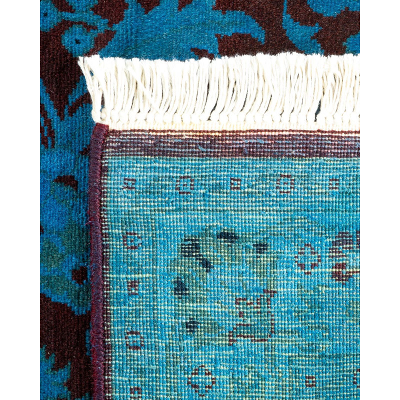 Tapis unique bleu 2 pi 7 po x 10 pi 3 po Yosman