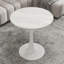 Table basse de 27,6 po de style Mid-Century moderne, pouvant accueillir de 2 à 4 personnes, dotée d'un plateau rond en marbre veiné de blanc, parfaite pour divers décors.-280938945