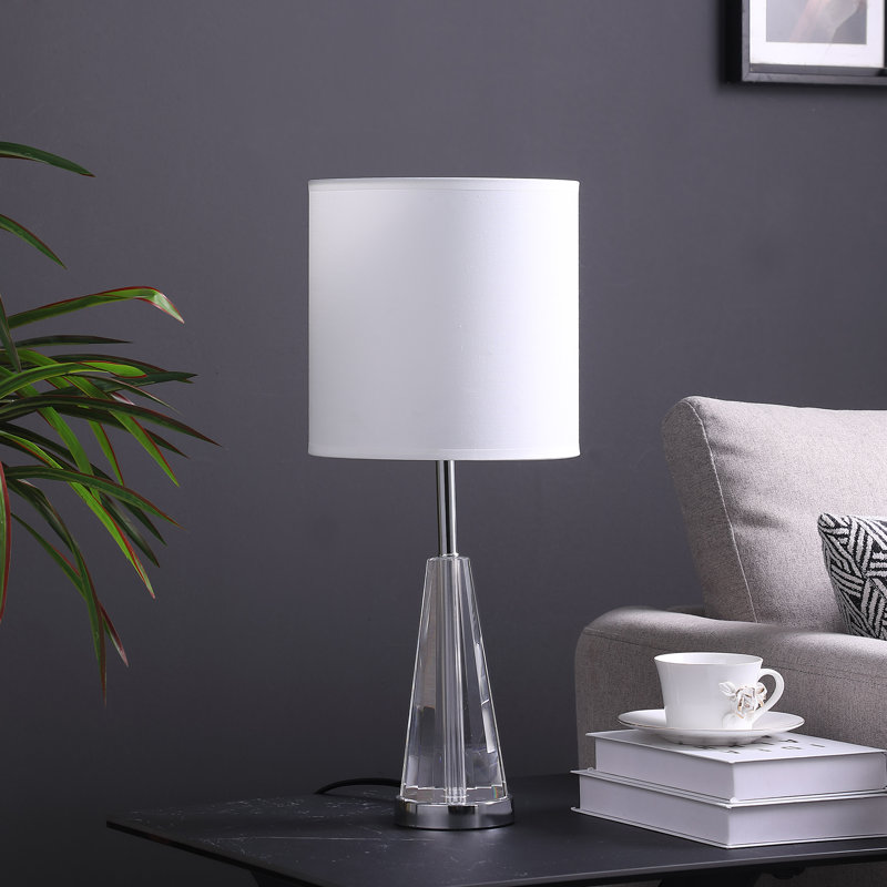 Lampe de table argentée 21,5 po Hebbe