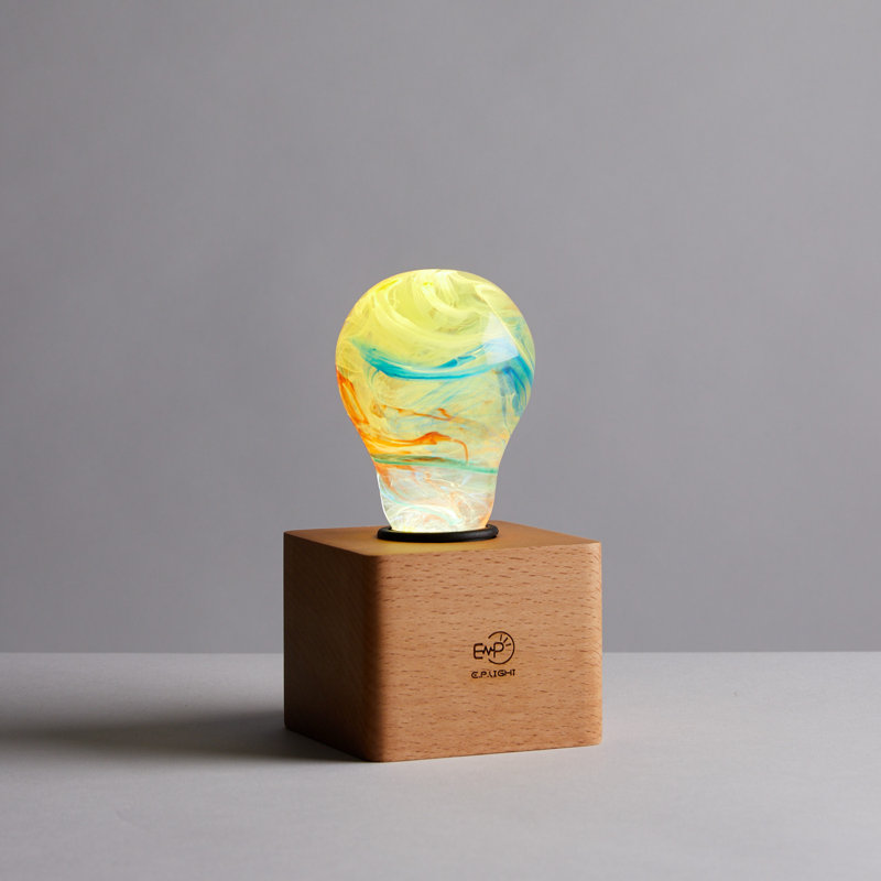 Solid Wood Novelty Lamp