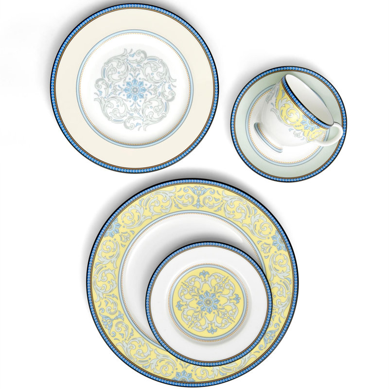 Ensemble de 4 soucoupes de 6 po Noritake Menorca Palace