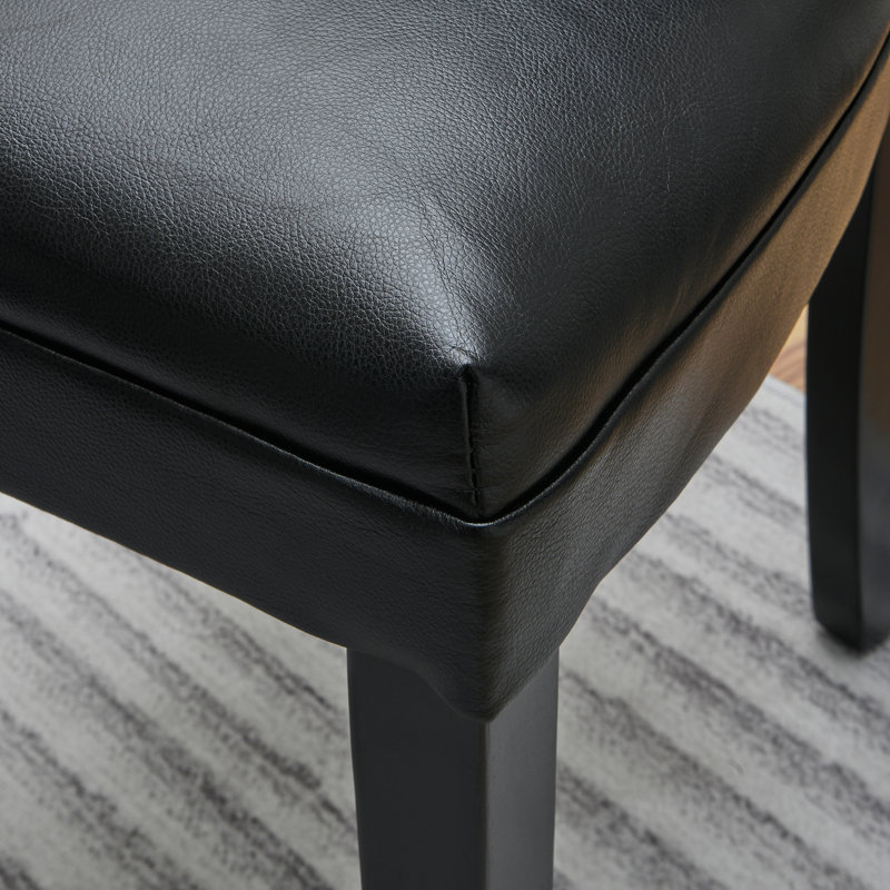 Chaise d'appoint rembourrée Gursharon, Noir