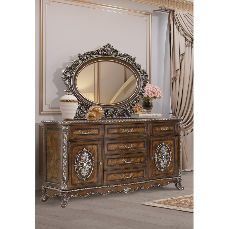 Commode
