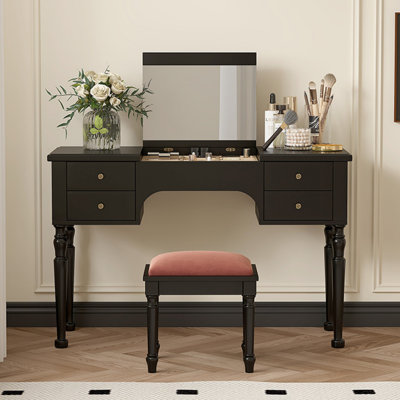 Commode simple en bois massif