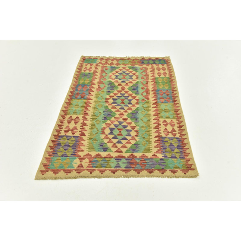 Tapis rouge Omari