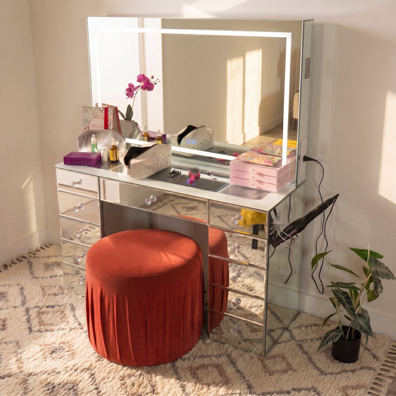 Coiffeuse Boahaus Amelia avec miroir à DEL et coiffeuse à maquillage, Mirrored