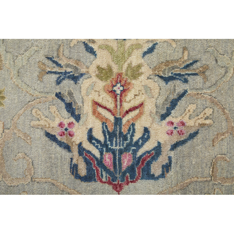 Bhatia Traditional Oriental Gray Area Rug, Rectangle 2' x 3'