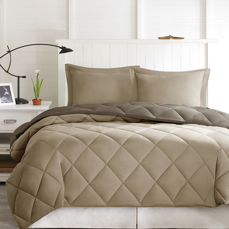 Édredon en duvet synthétique très grand 3M, Édredon très grand + 2 taies décoratives, Brun / Sable