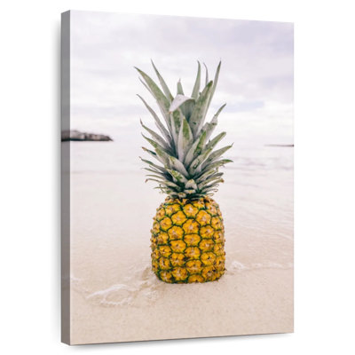Yarlin Sandy Beach Pineapple