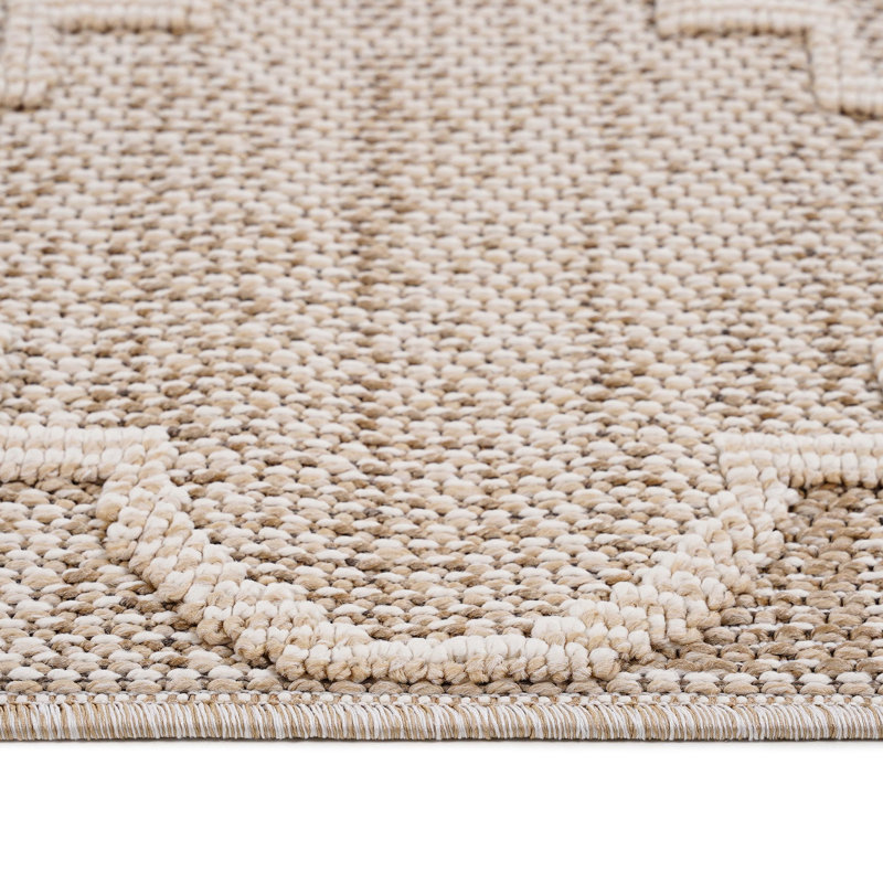 Loom & Collection 4X6 Cream Area Rug - Stain , Non-Shedding, For Home Decor A Functional Interior