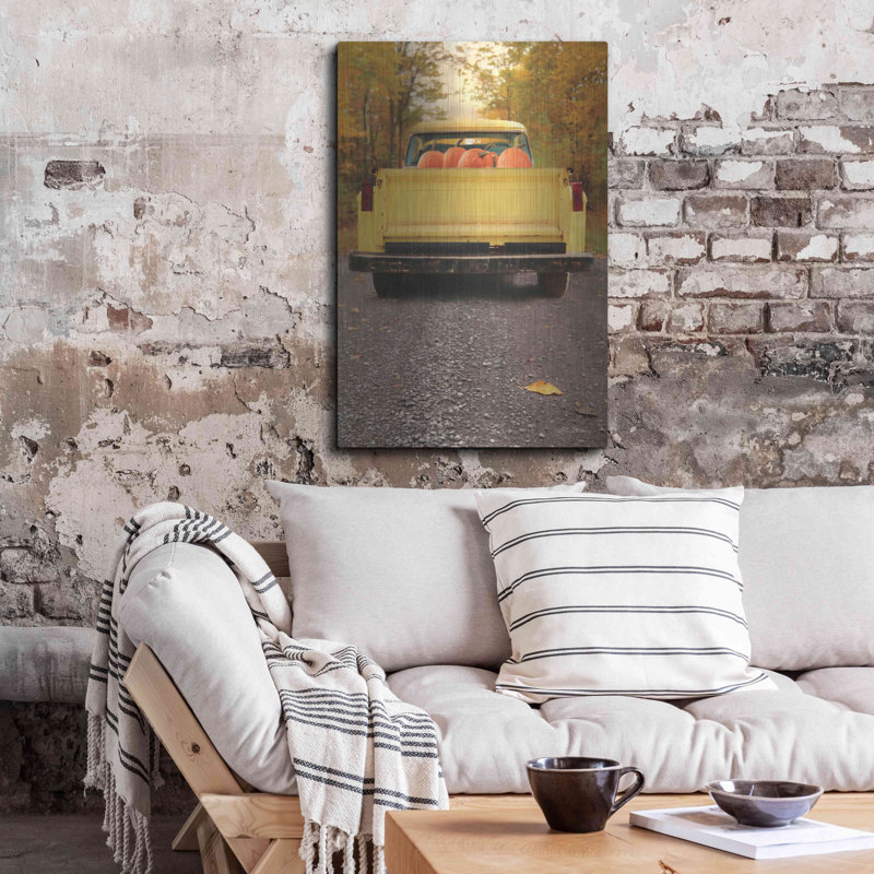 «Yellow Pumpkin Hauler» par Lori Deiter, art mural en métal, H 36 po x l 24 po